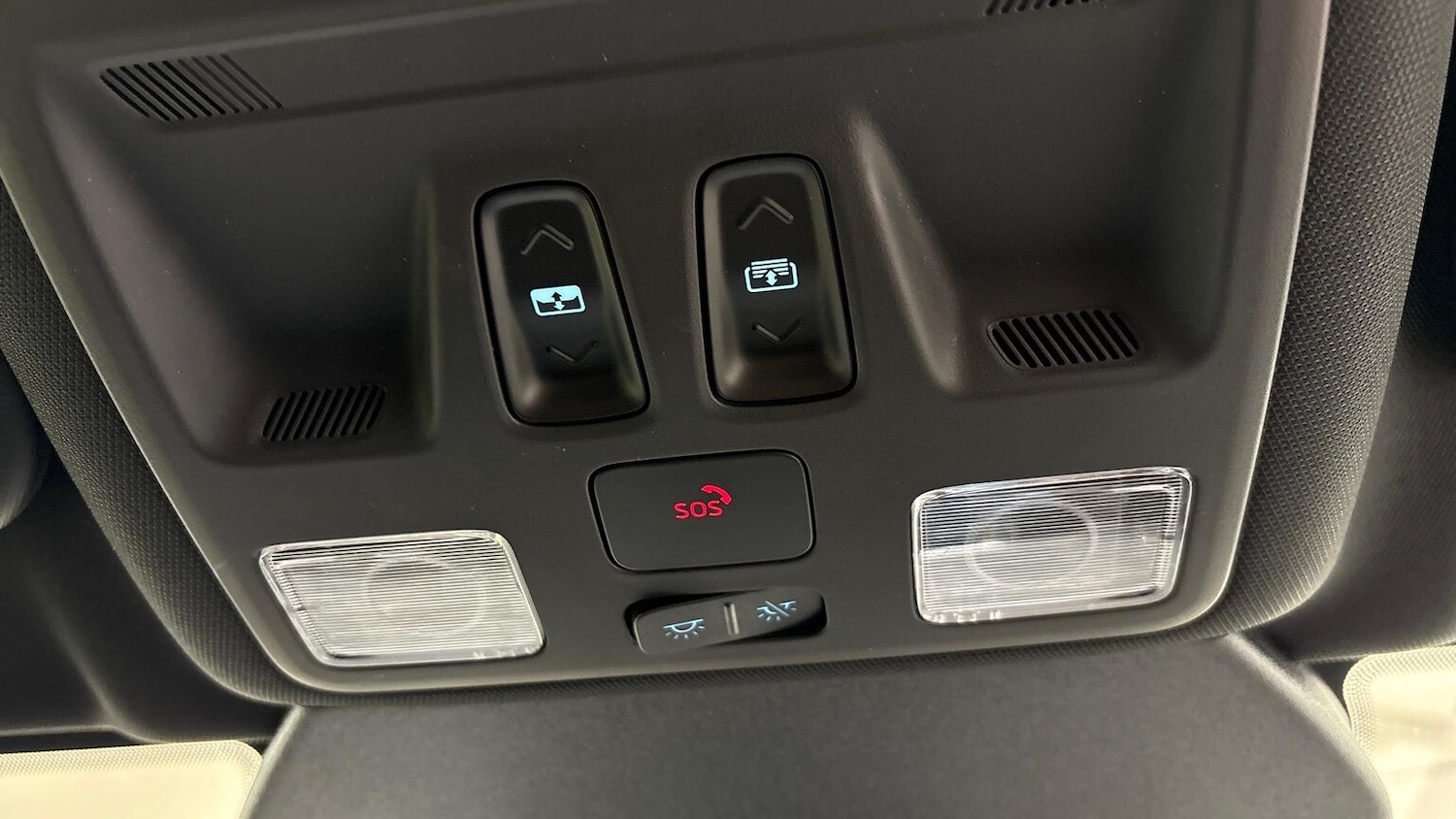 Used Ford Kuga 2025 for sale - 76845228: Photo 25