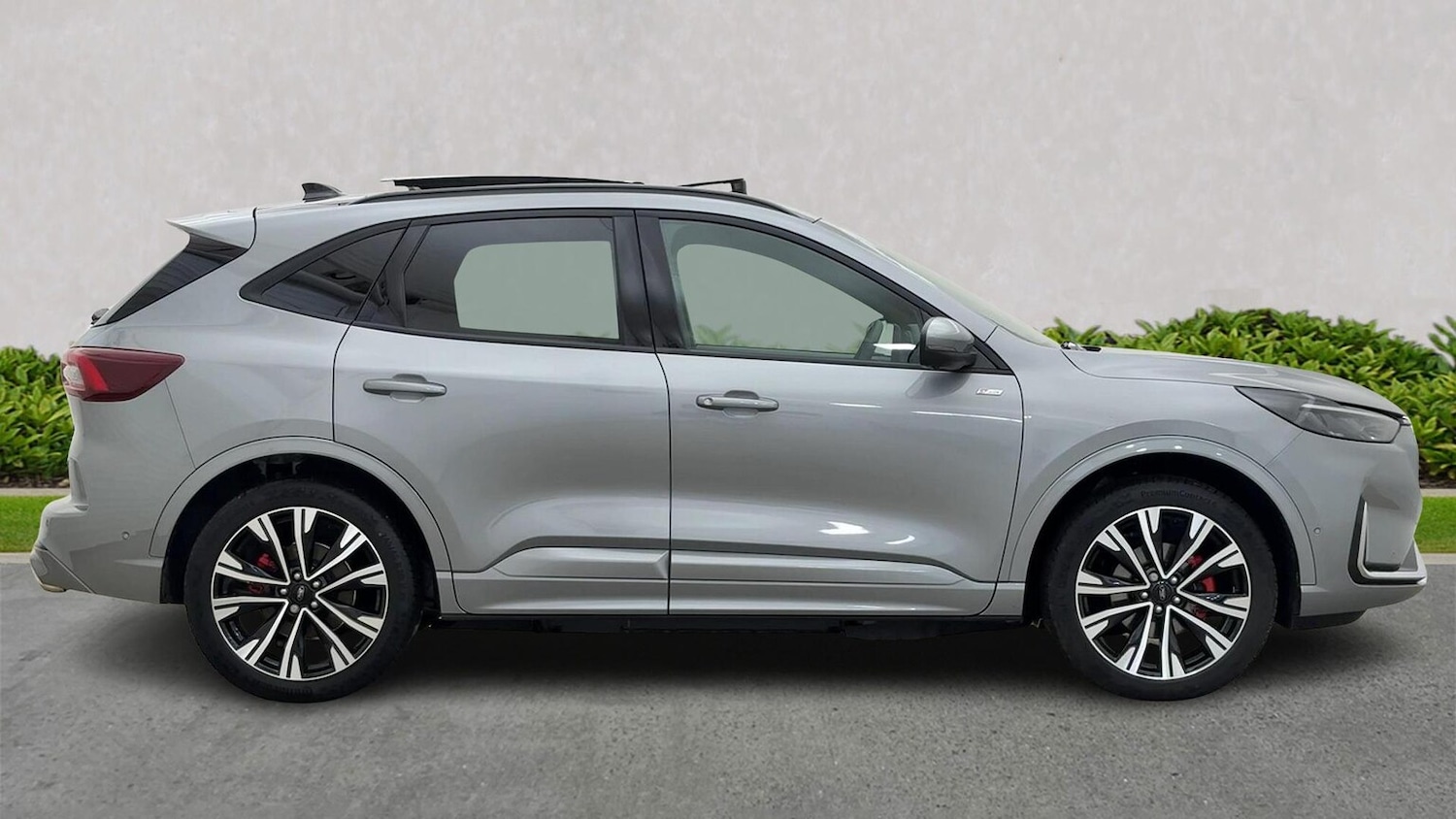 Used Ford Kuga 2025 for sale - 76845228: Photo 3