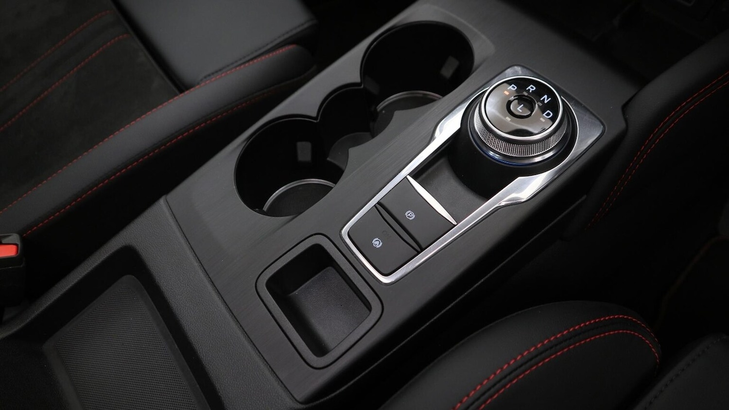 Used Ford Kuga 2024 for sale - 76436530: Photo 19