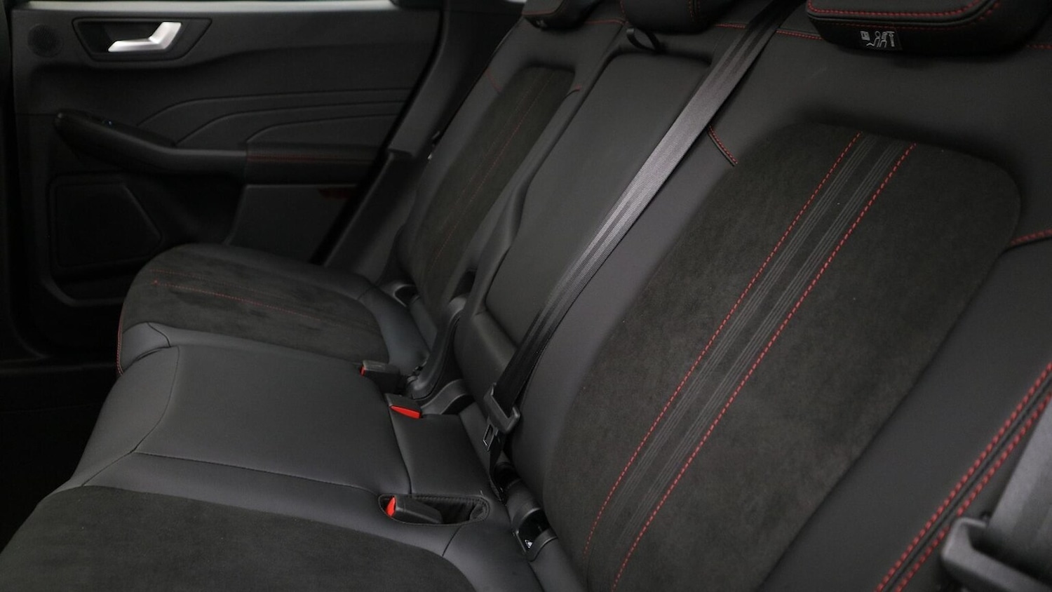 Used Ford Kuga 2024 for sale - 76436530: Photo 29