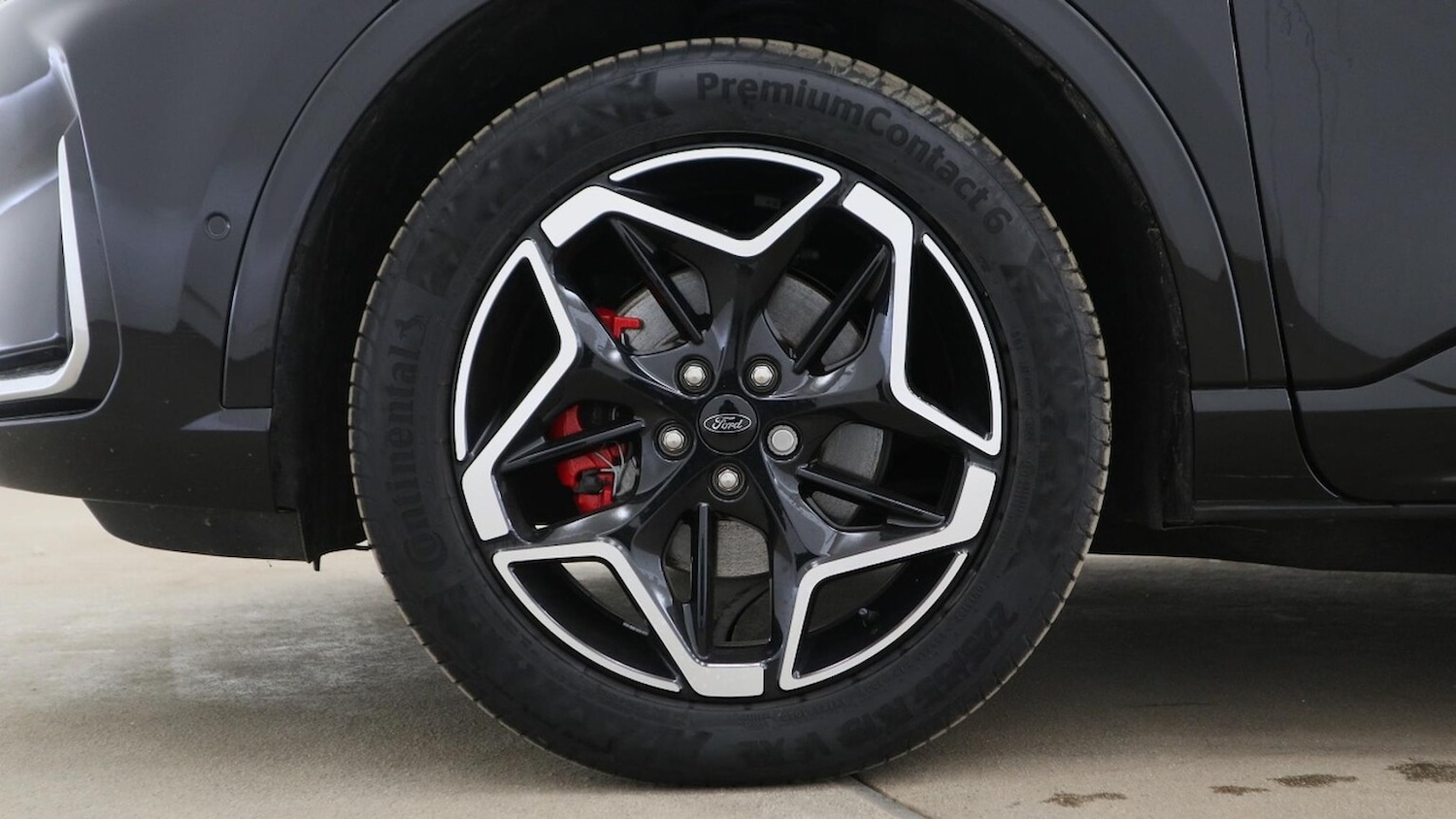 Used Ford Kuga 2024 for sale - 76436530: Photo 6