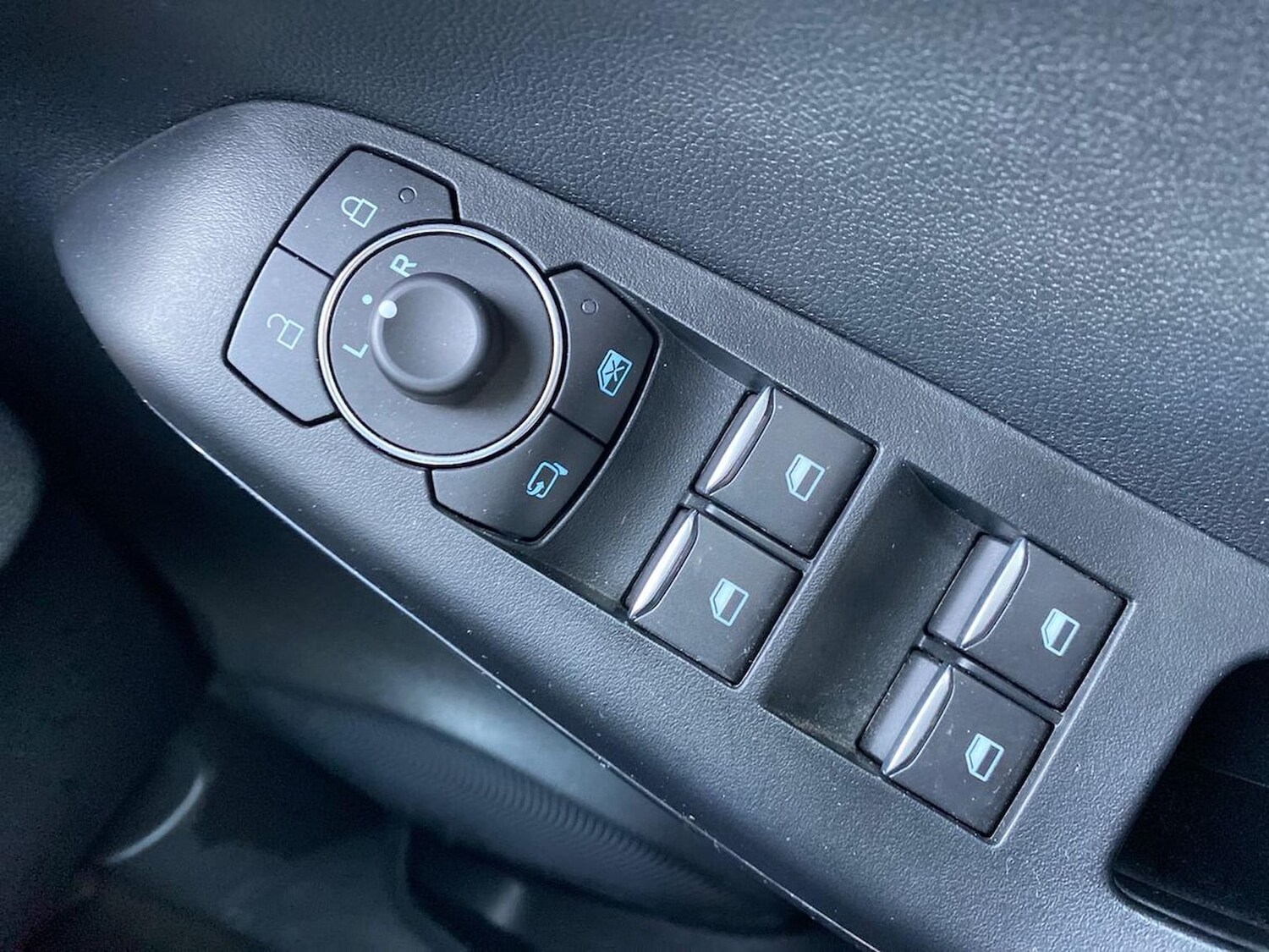 Used Ford Puma 2022 for sale - 78210228: Photo 23