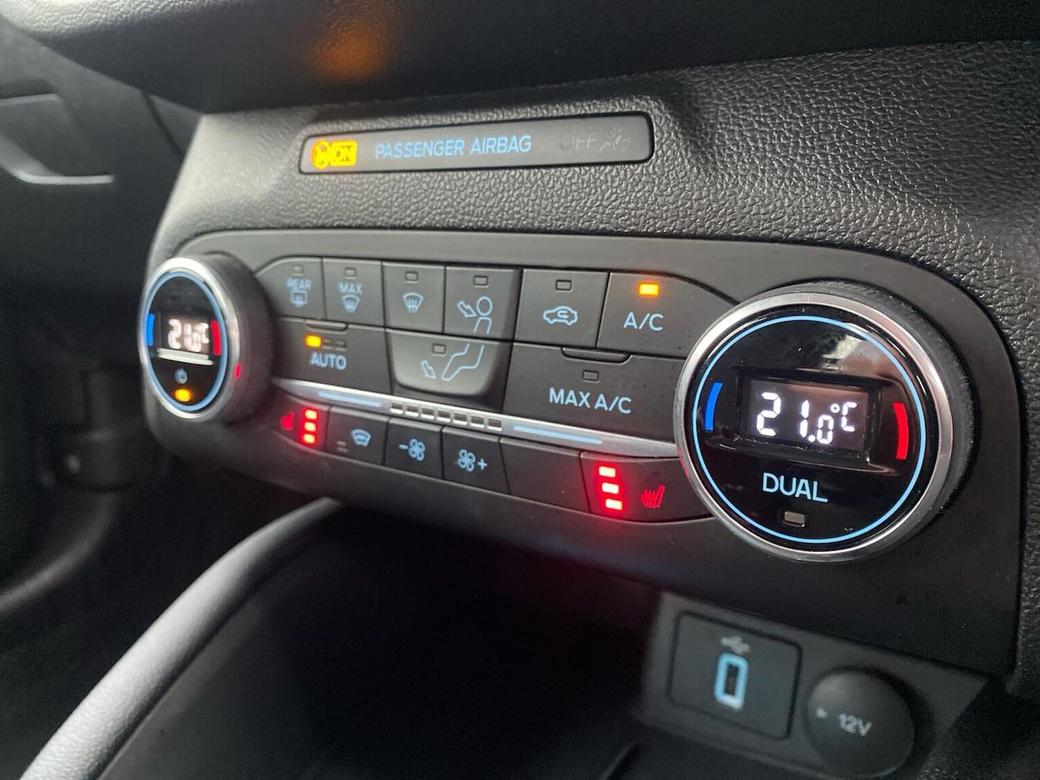 Used Ford Focus 2020 for sale - 76490842: Photo 12