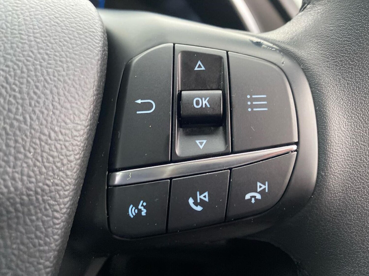 Used Ford Focus 2020 for sale - 76490842: Photo 27