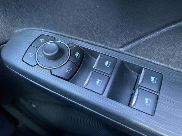 Used Ford Kuga 2023 for sale - 75957026: Photo 21