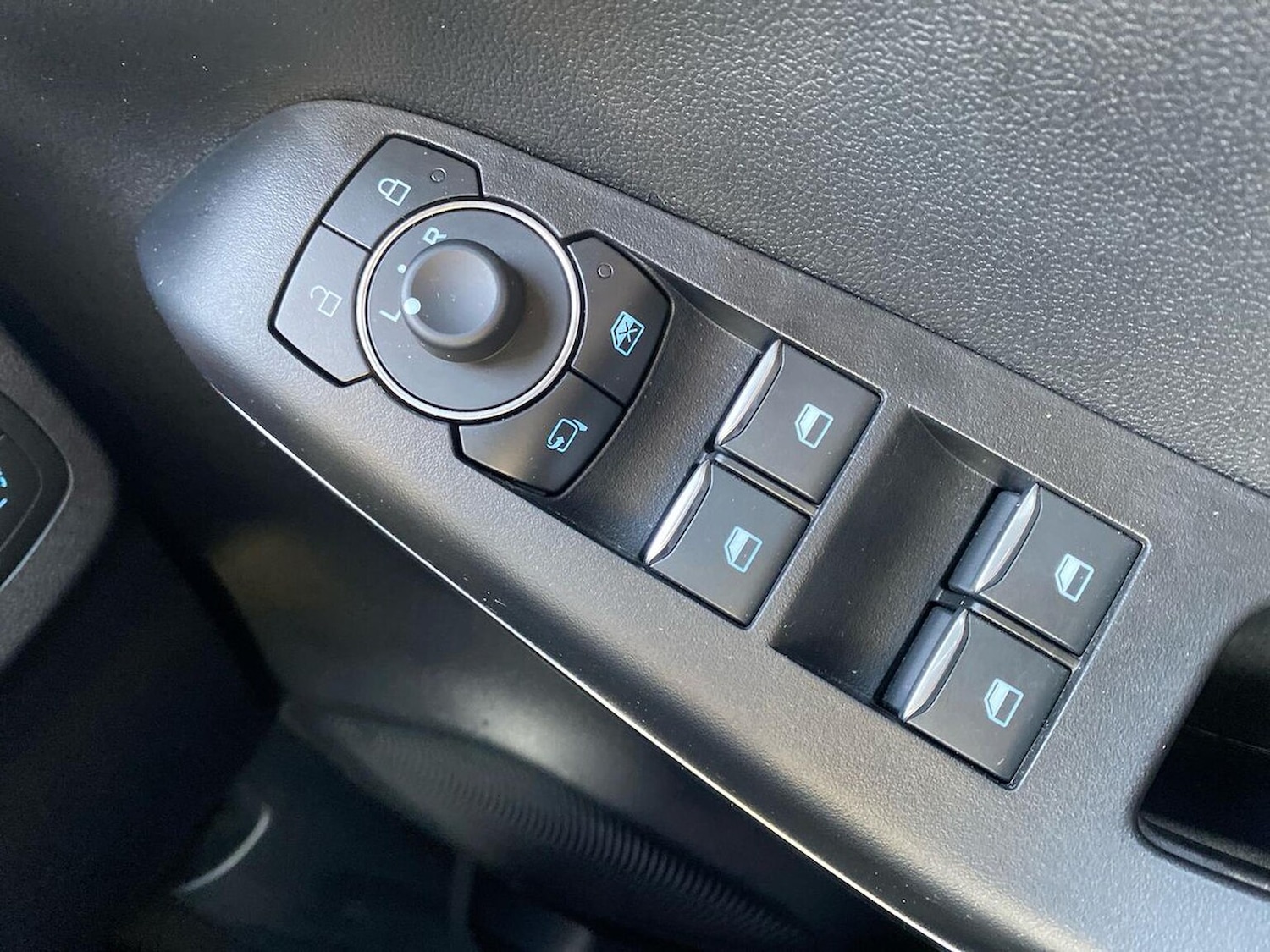 Used Ford Puma 2023 for sale - 76932256: Photo 21