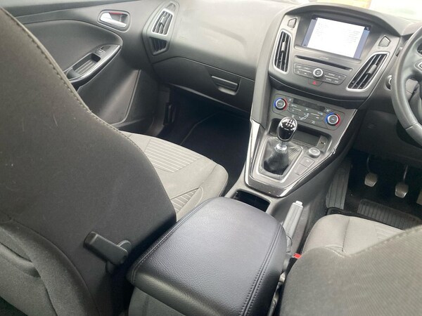Used Ford Focus 2017 for sale - 76207446: Photo 12