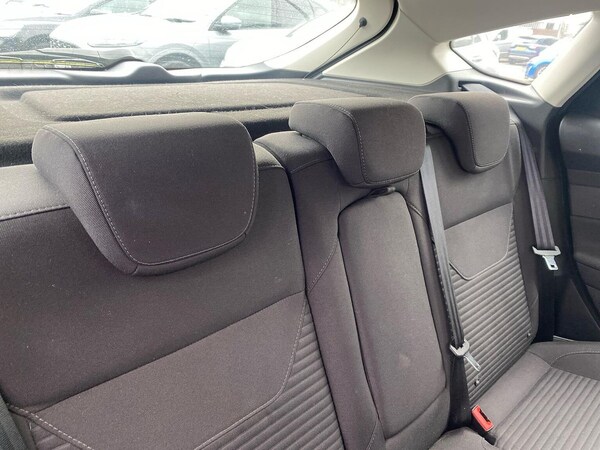 Used Ford Focus 2017 for sale - 76207446: Photo 15