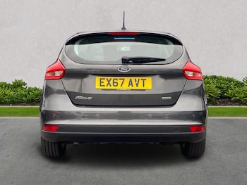 Used Ford Focus 2017 for sale - 76207446: Photo 4