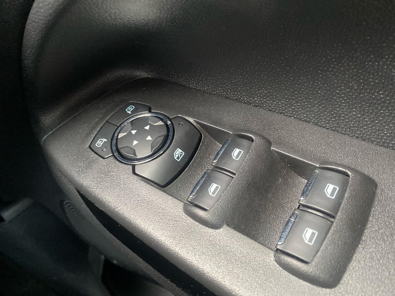 Used Ford Ecosport 2023 for sale - 78131807: Photo 23