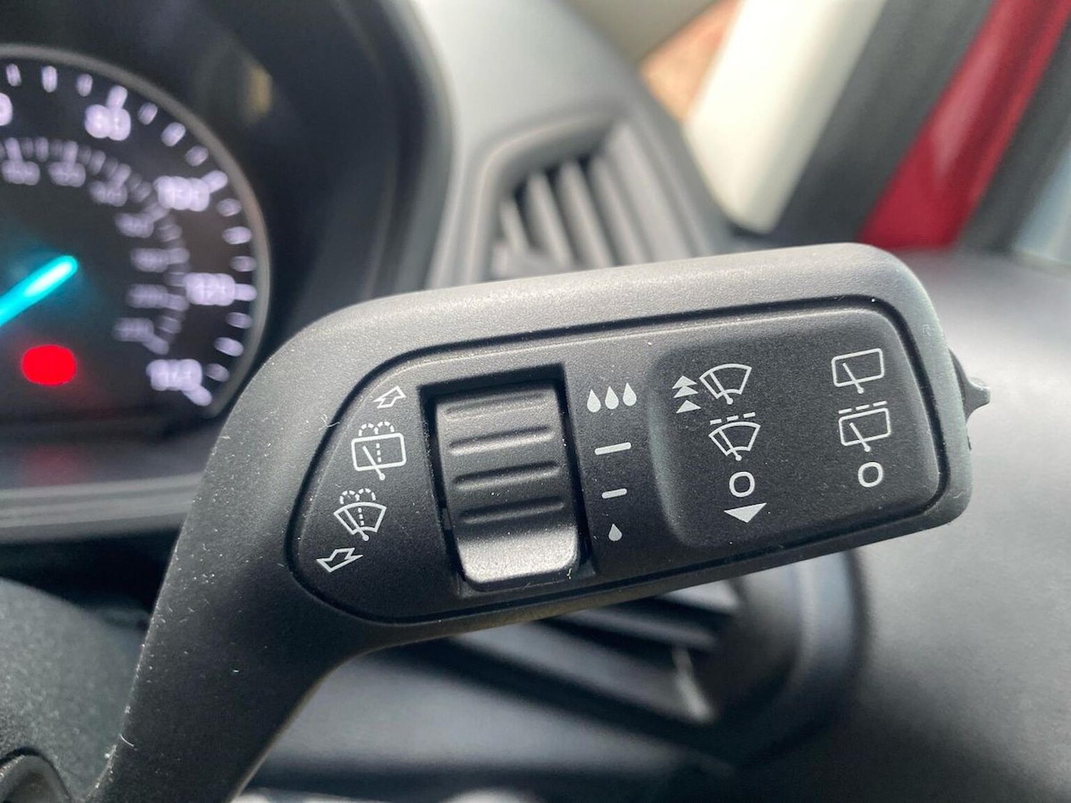 Used Ford Ecosport 2023 for sale - 78131807: Photo 31