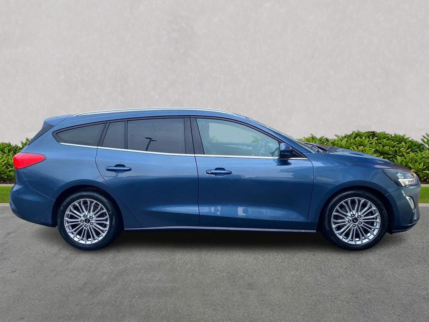 Used Ford Focus 2020 for sale - 76681715: Photo 3