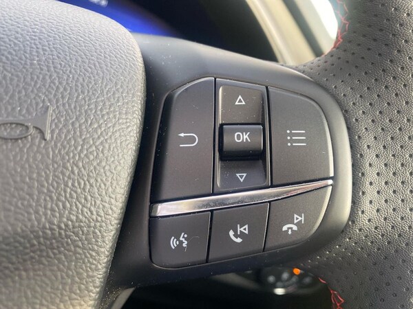 Used Ford Focus 2023 for sale - 76134328: Photo 25