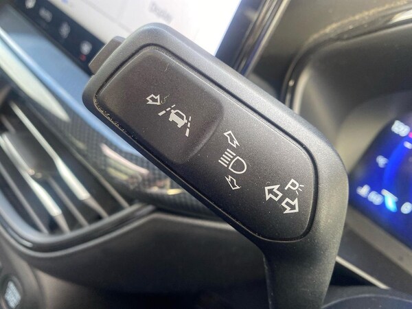 Used Ford Focus 2023 for sale - 76134328: Photo 26