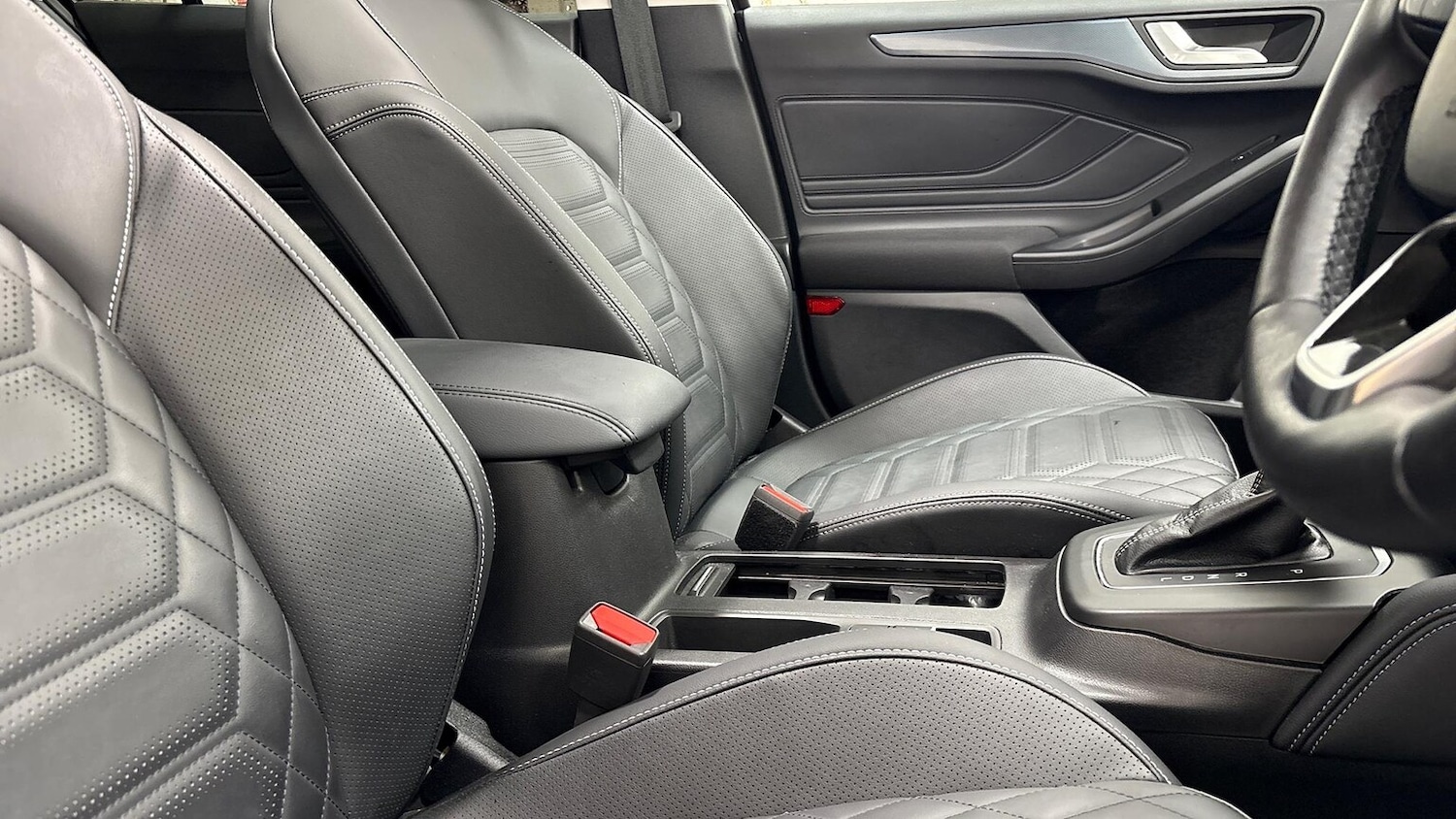 Used Ford Focus 2024 for sale - 76436529: Photo 14