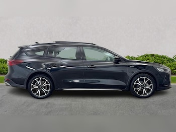 Used Ford Focus 2024 for sale - 76436529: Photo