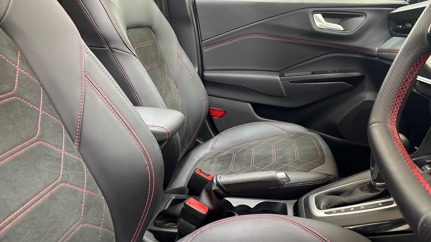 Used Ford Puma 2025 for sale - 76628087: Photo 22