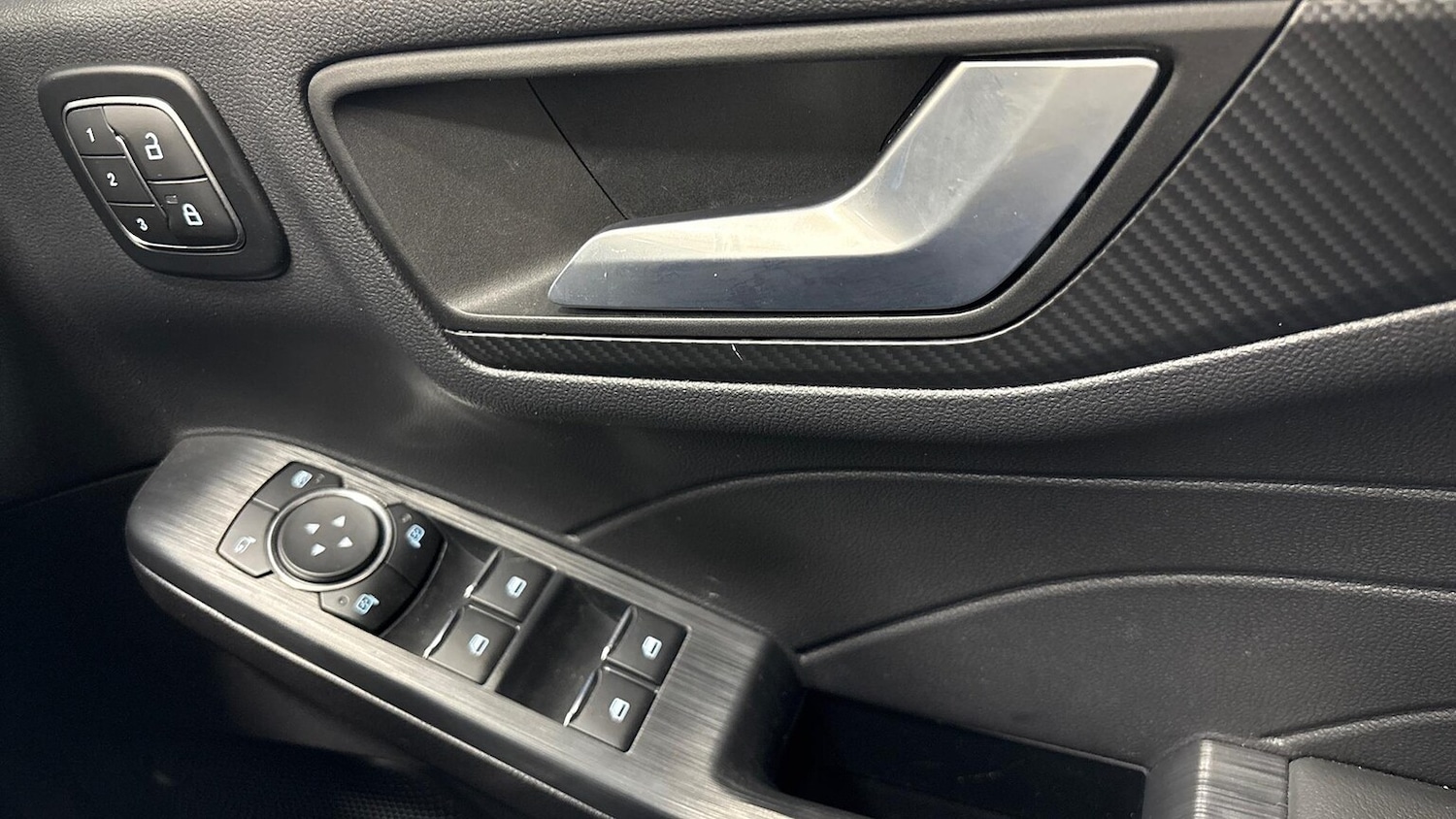 Used Ford Kuga 2025 for sale - 76931594: Photo 22