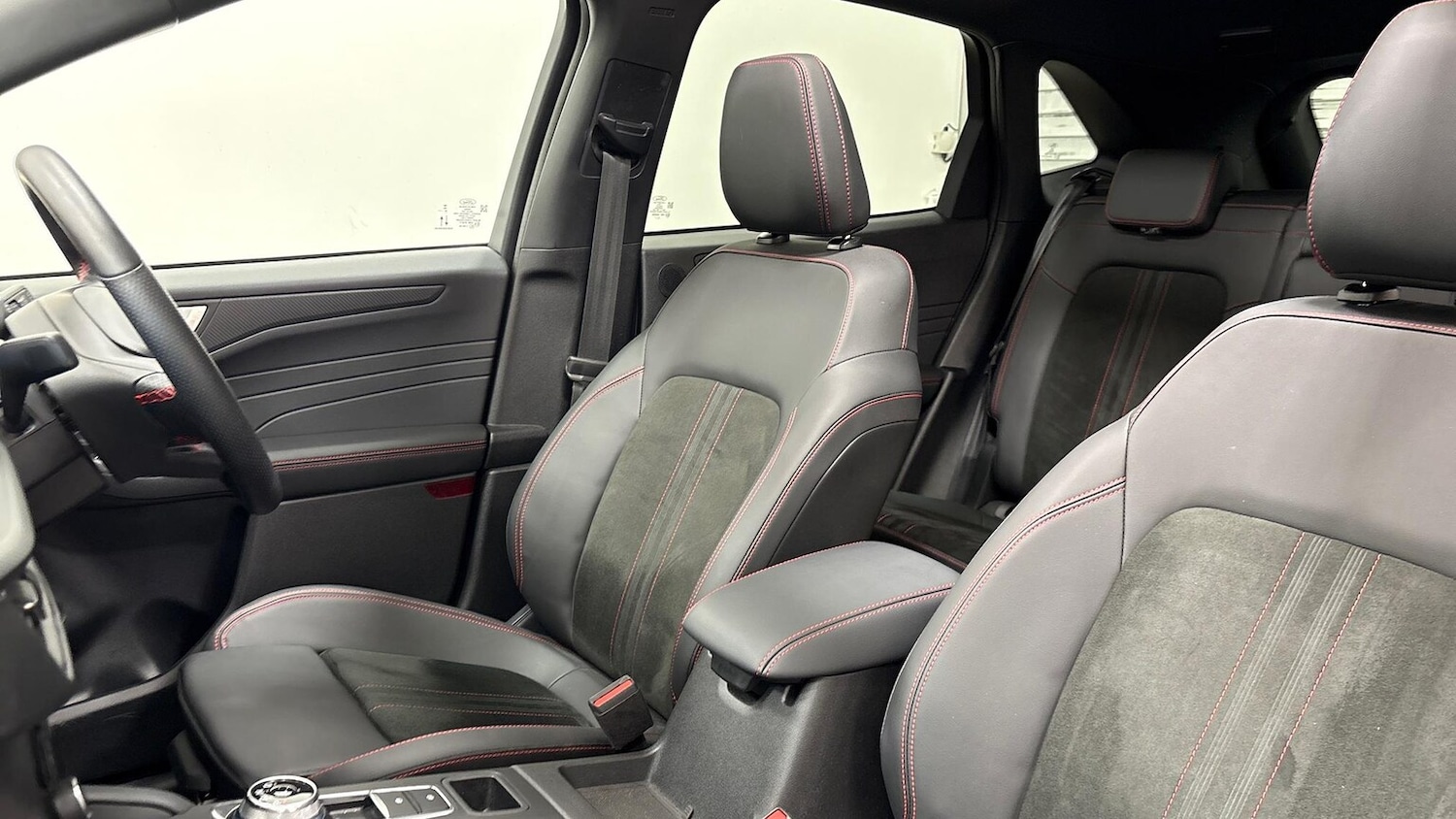 Used Ford Kuga 2025 for sale - 76931594: Photo 26