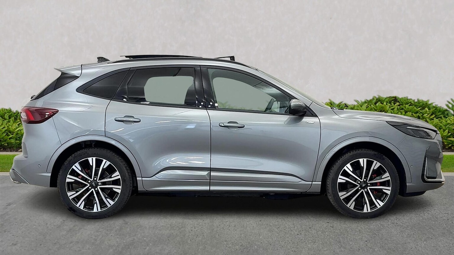 Used Ford Kuga 2025 for sale - 76931594: Photo 3