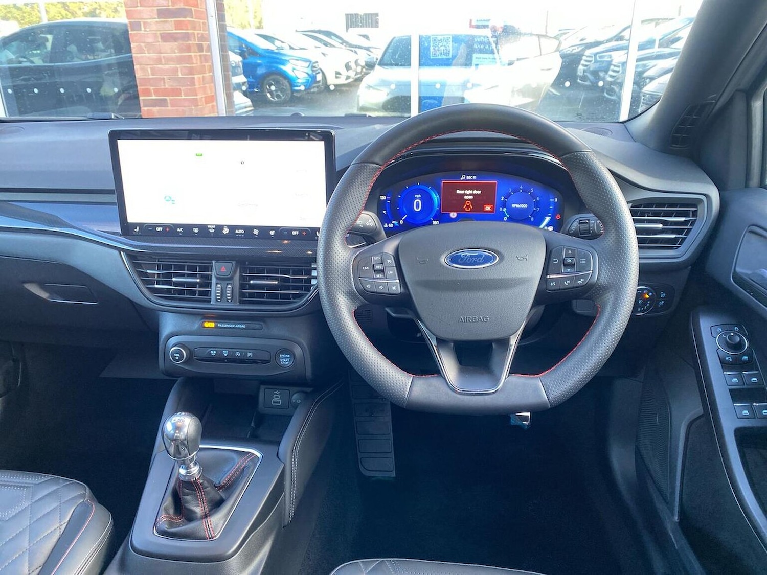 Used Ford Focus 2022 for sale - 76391712: Photo 9