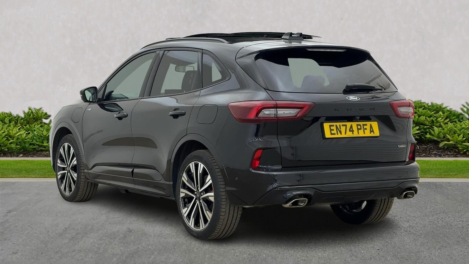 Used Ford Kuga 2025 for sale - 76706472: Photo 2