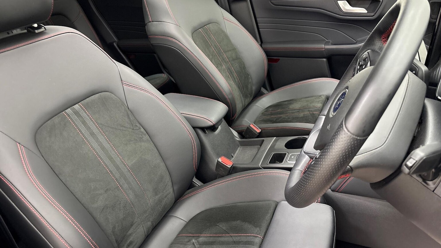 Used Ford Kuga 2024 for sale - 76436522: Photo 29