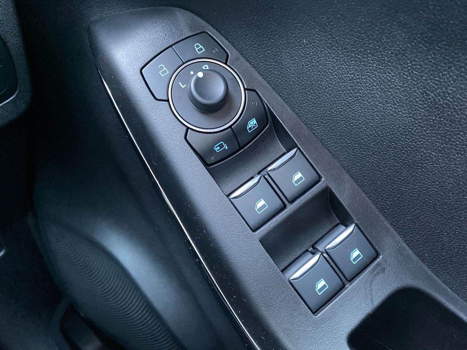 Used Ford Puma 2023 for sale - 76565445: Photo 21