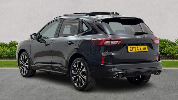 Used Ford Kuga 2024 for sale - 76127219: Photo 2