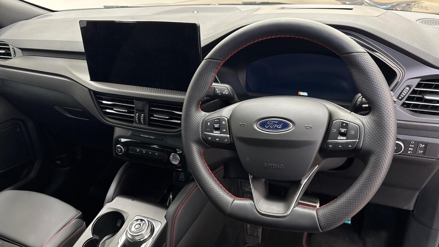 Used Ford Kuga 2025 for sale - 76830649: Photo 25