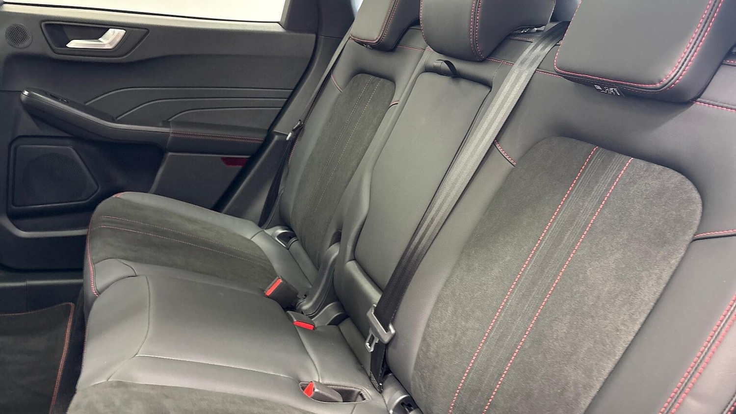 Used Ford Kuga 2025 for sale - 76830649: Photo 29