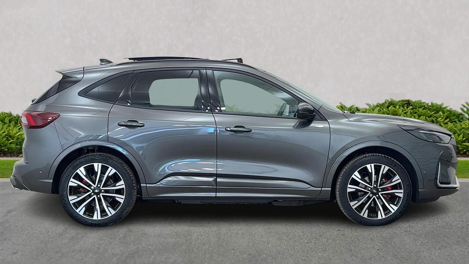 Used Ford Kuga 2025 for sale - 76830649: Photo 3