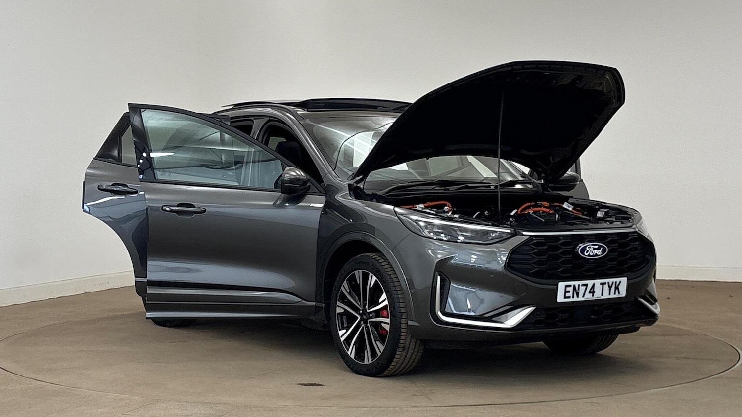 Used Ford Kuga 2025 for sale - 76830649: Photo 9