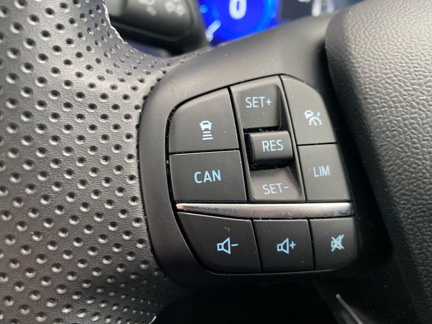 Used Ford Puma 2023 for sale - 76628044: Photo 26