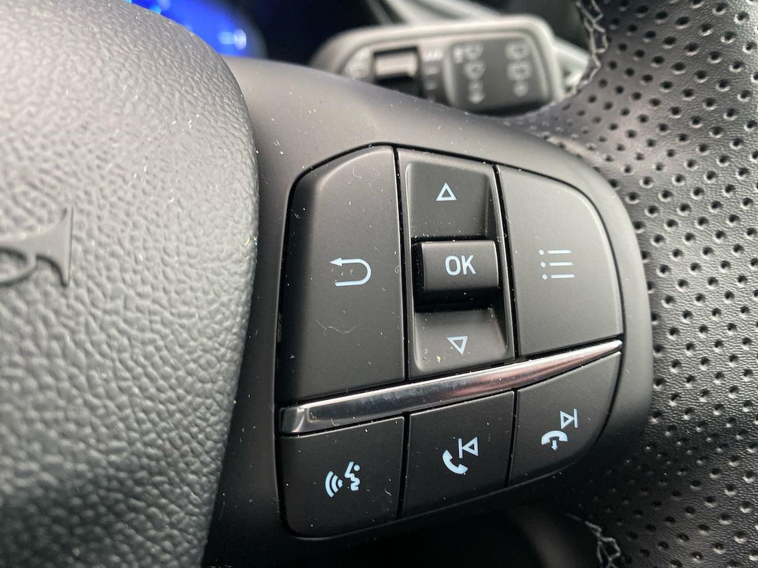 Used Ford Puma 2023 for sale - 76628044: Photo 27