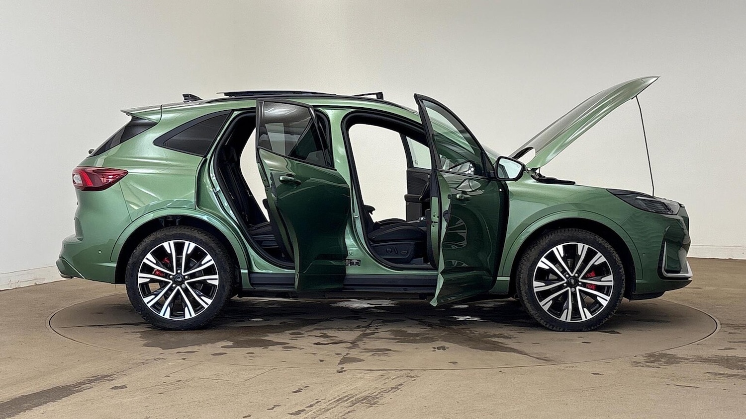 Used Ford Kuga 2025 for sale - 77931715: Photo 10