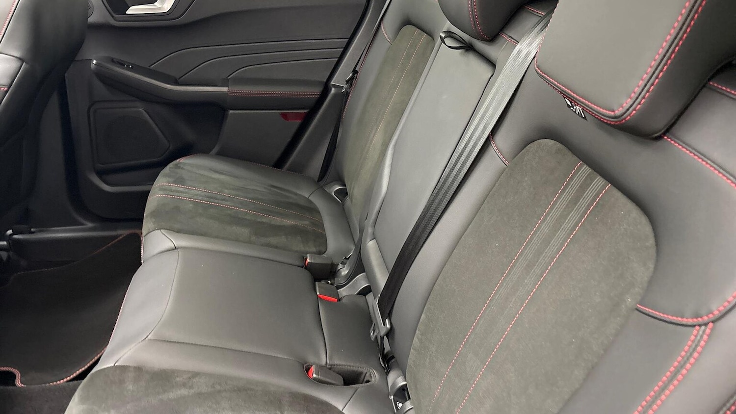 Used Ford Kuga 2025 for sale - 76837195: Photo 23