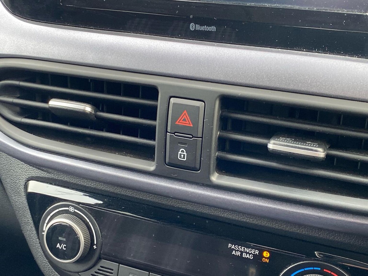 Used Hyundai i10 2023 for sale - 76651292: Photo 22