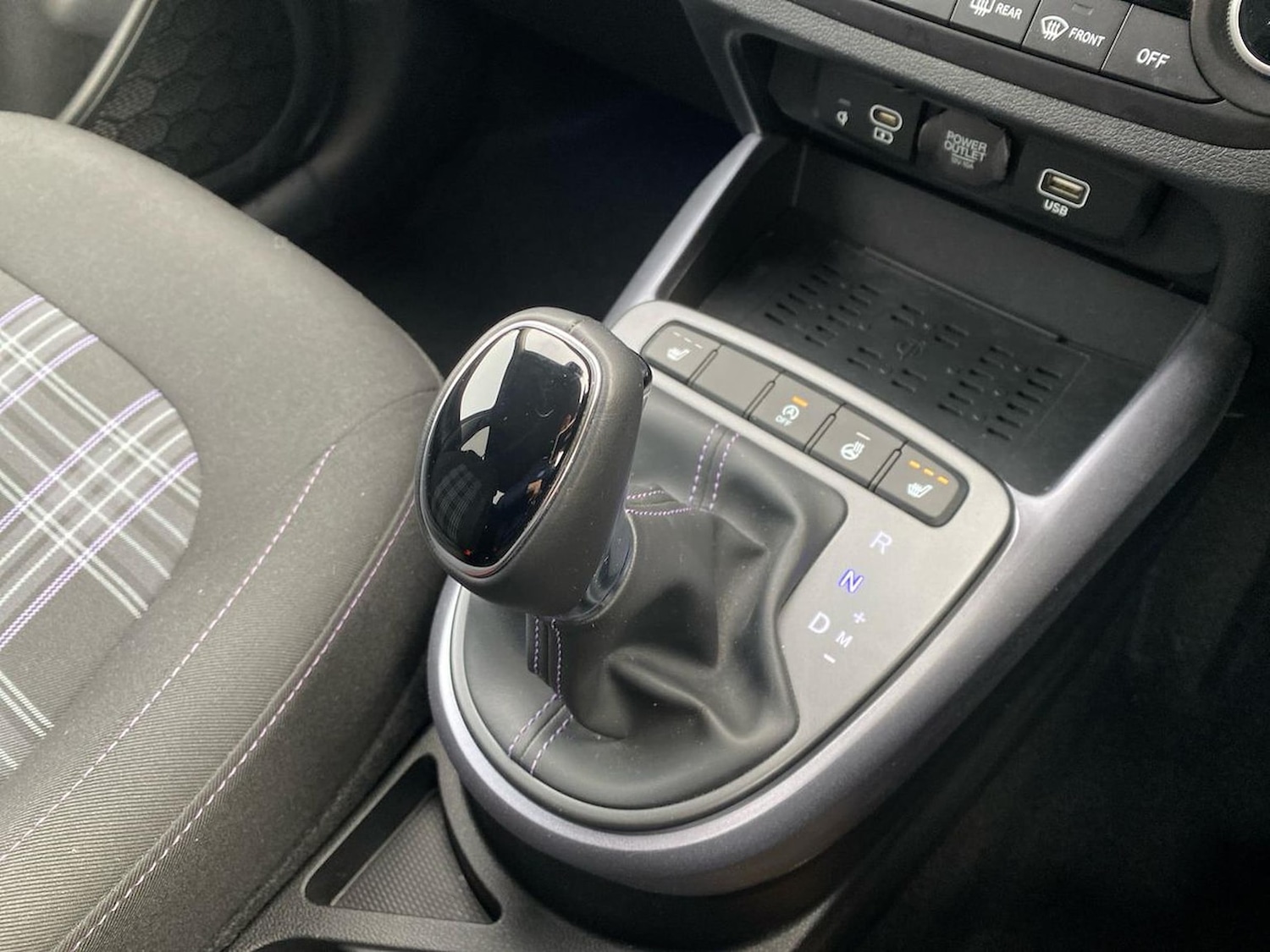 Used Hyundai i10 2023 for sale - 76651292: Photo 25