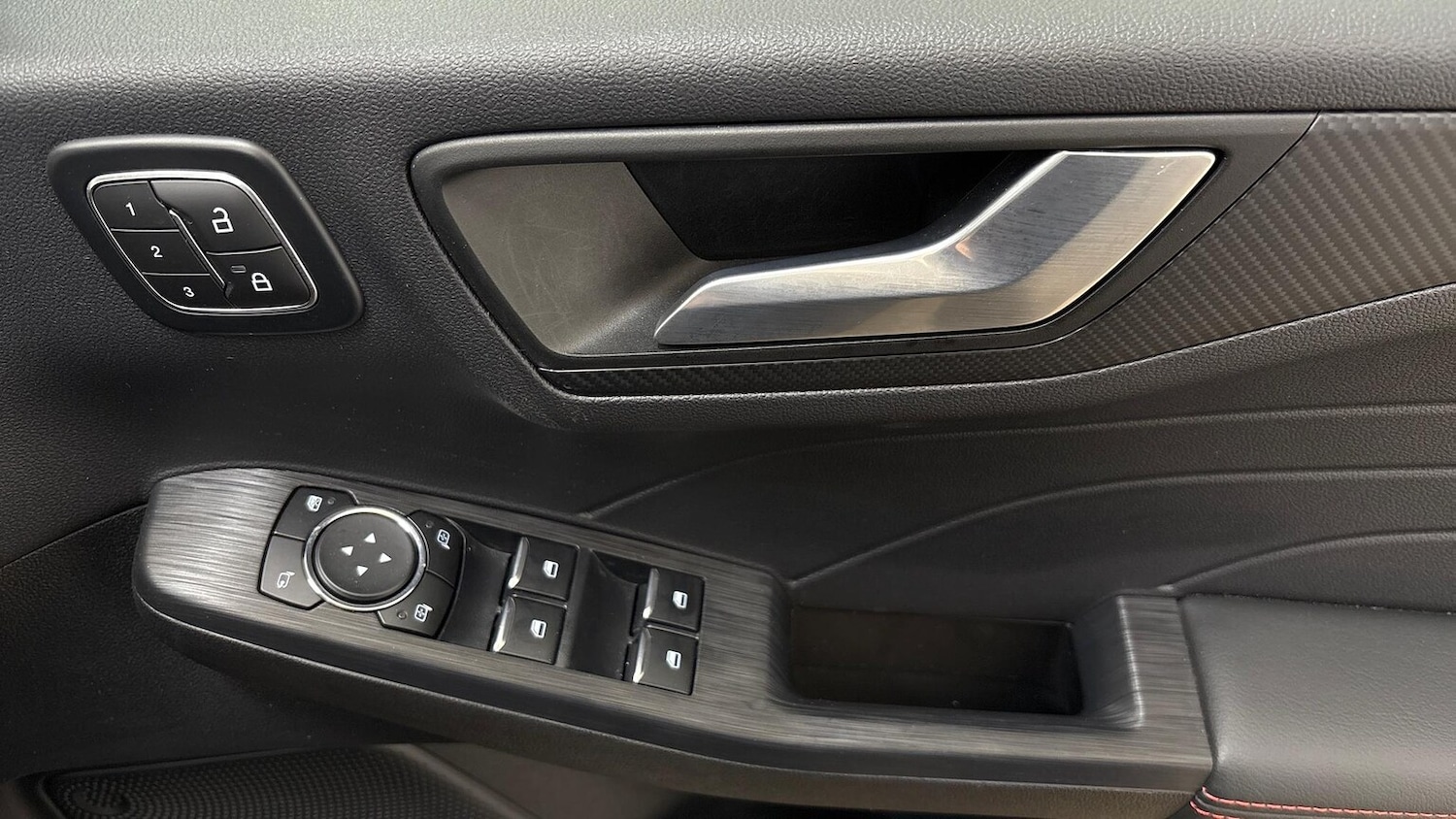 Used Ford Kuga 2025 for sale - 76830646: Photo 19