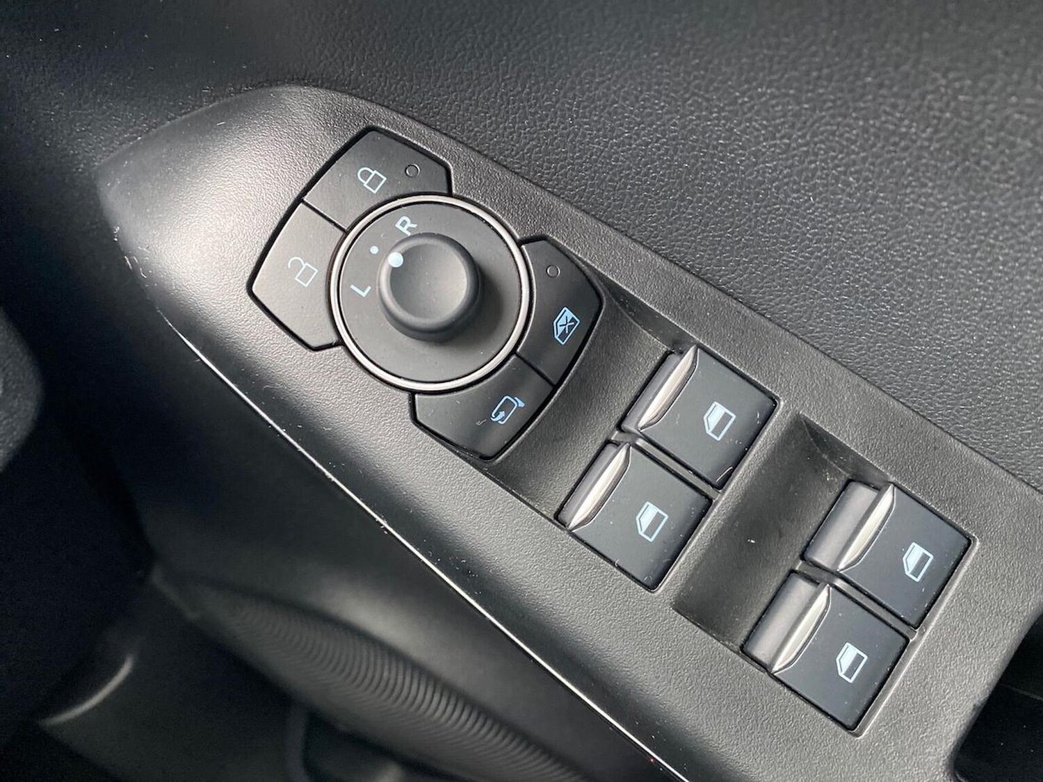 Used Ford Puma 2024 for sale - 78193987: Photo 23