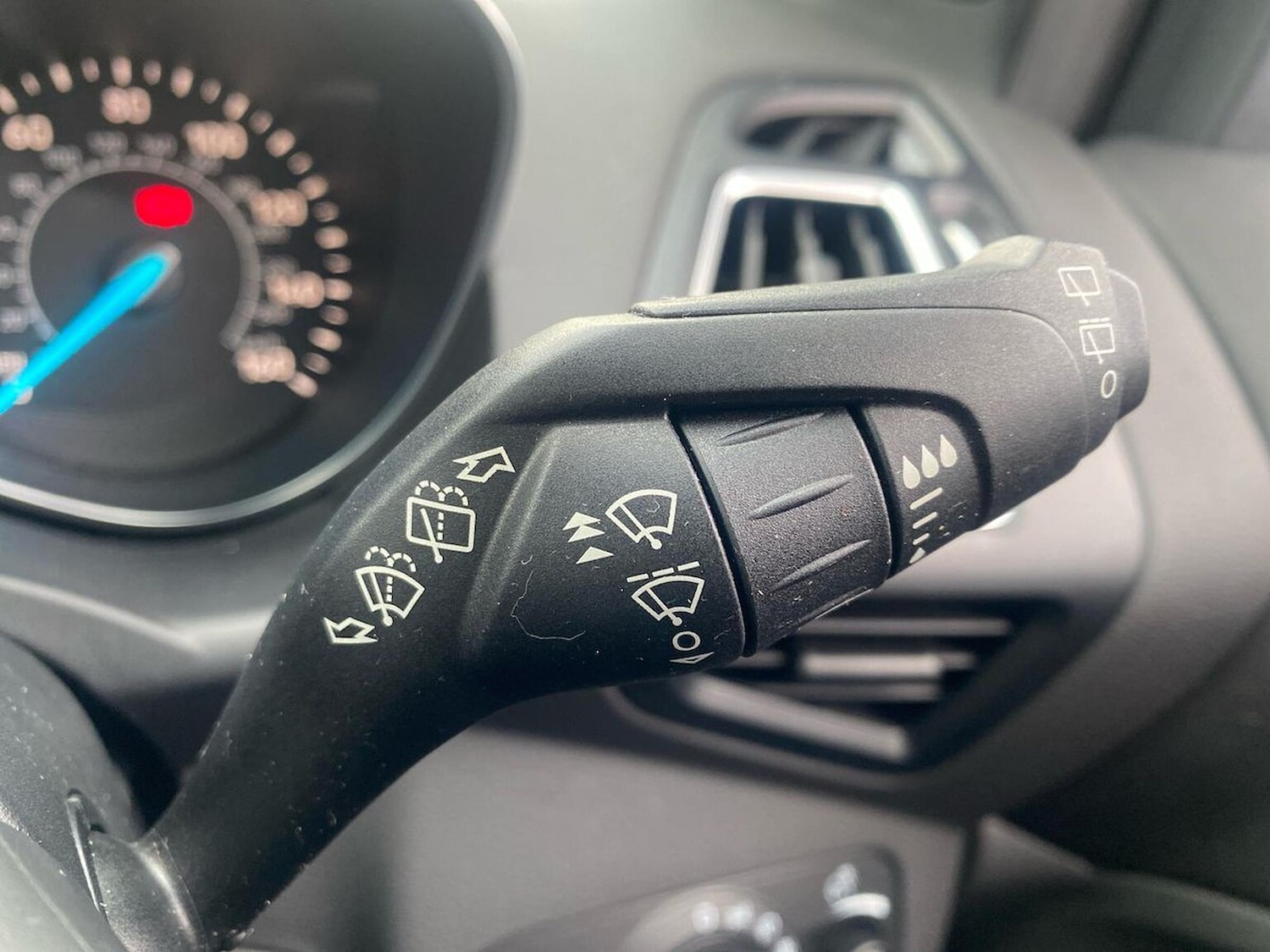 Used Ford Kuga 2018 for sale - 76319591: Photo 29