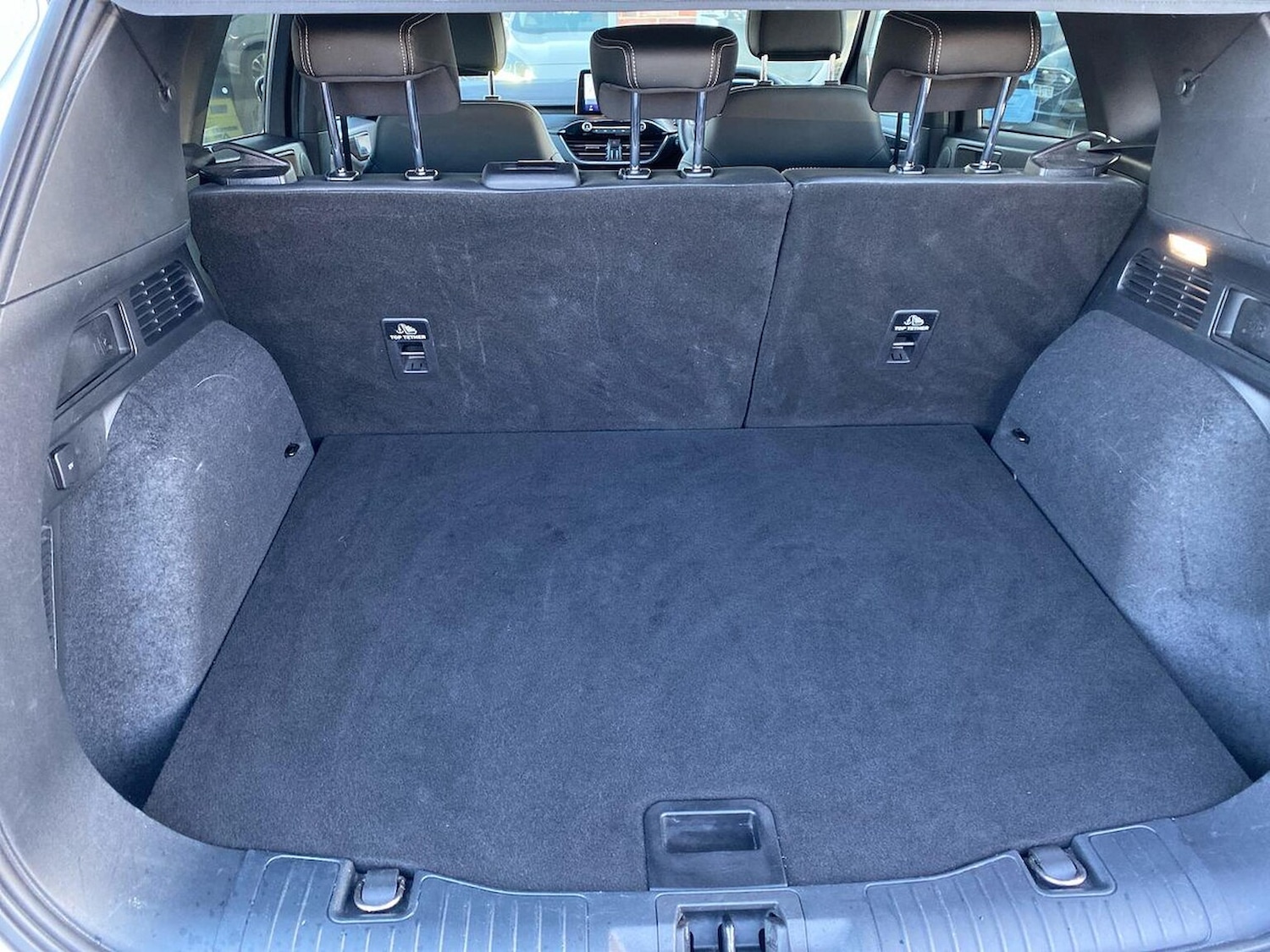 Used Ford Kuga 2022 for sale - 76599260: Photo 17