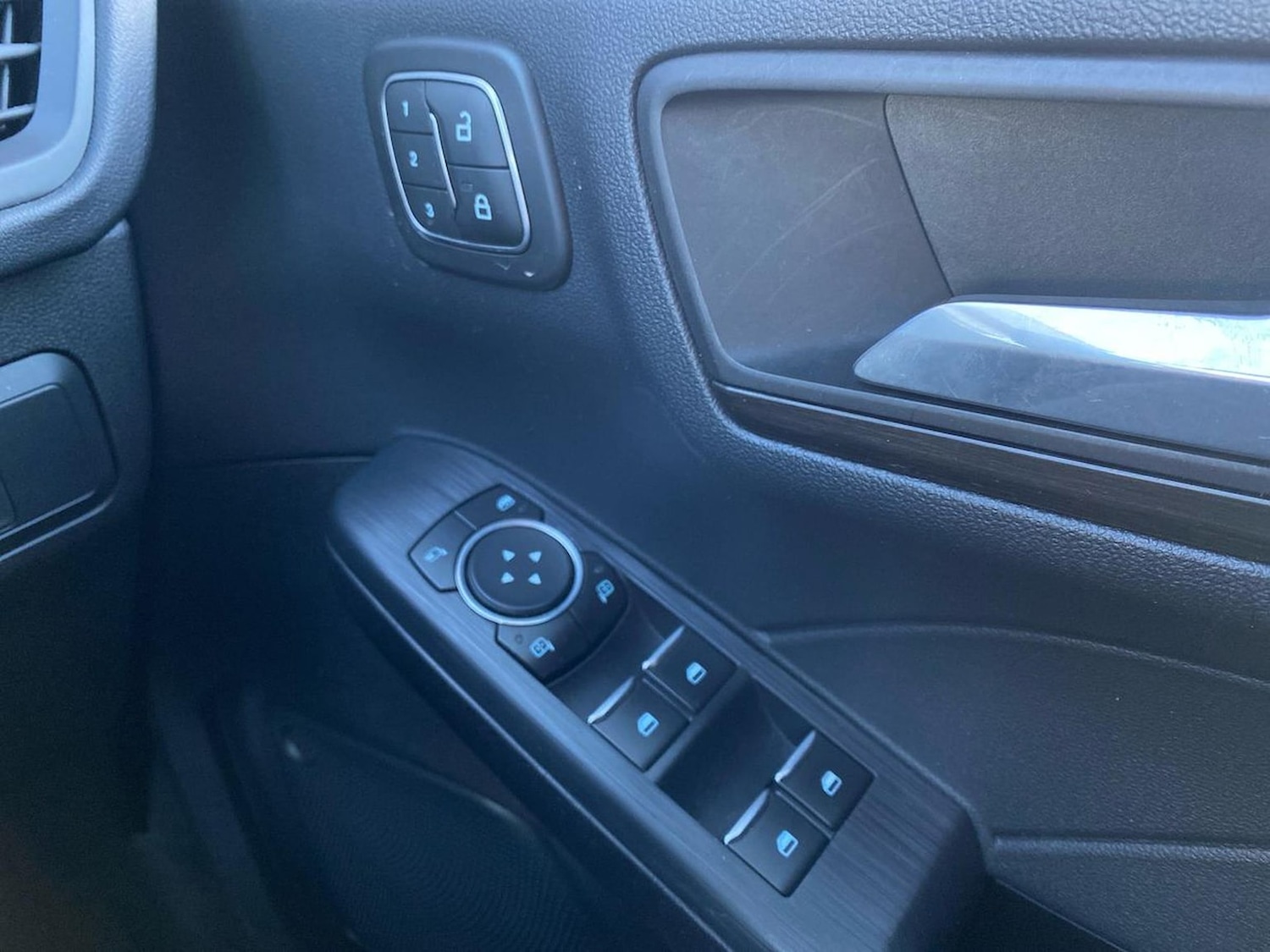 Used Ford Kuga 2022 for sale - 76599260: Photo 21