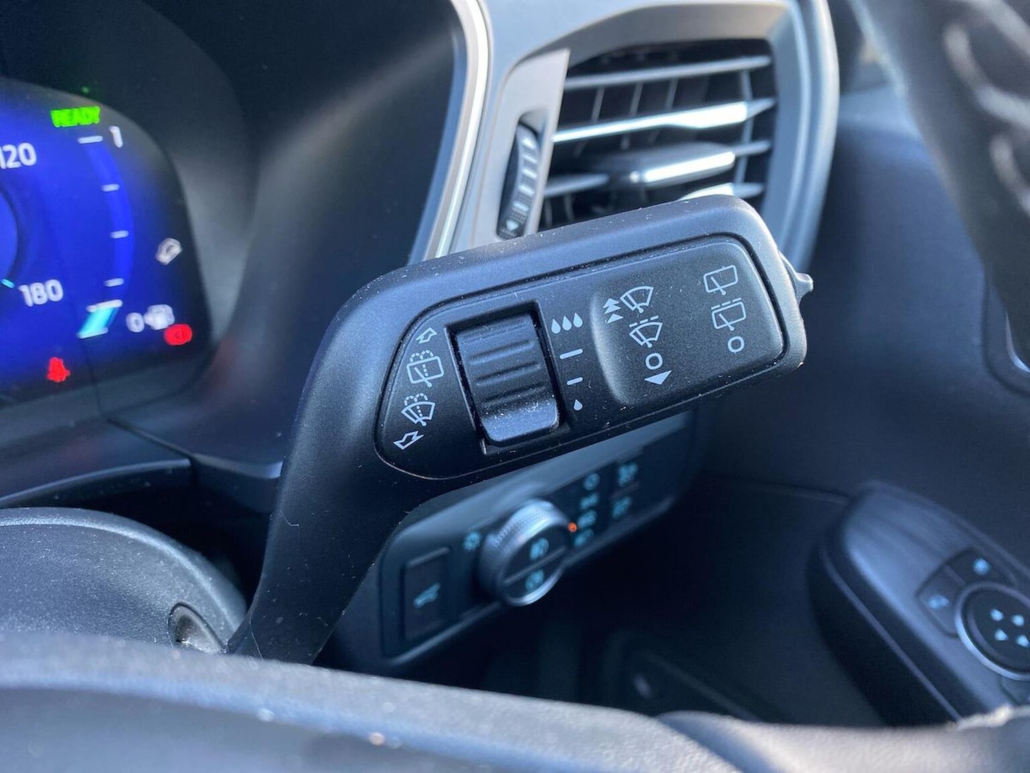 Used Ford Kuga 2022 for sale - 76599260: Photo 29