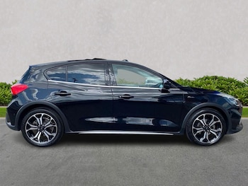 Used Ford Focus 2021 for sale - 75485051: Photo