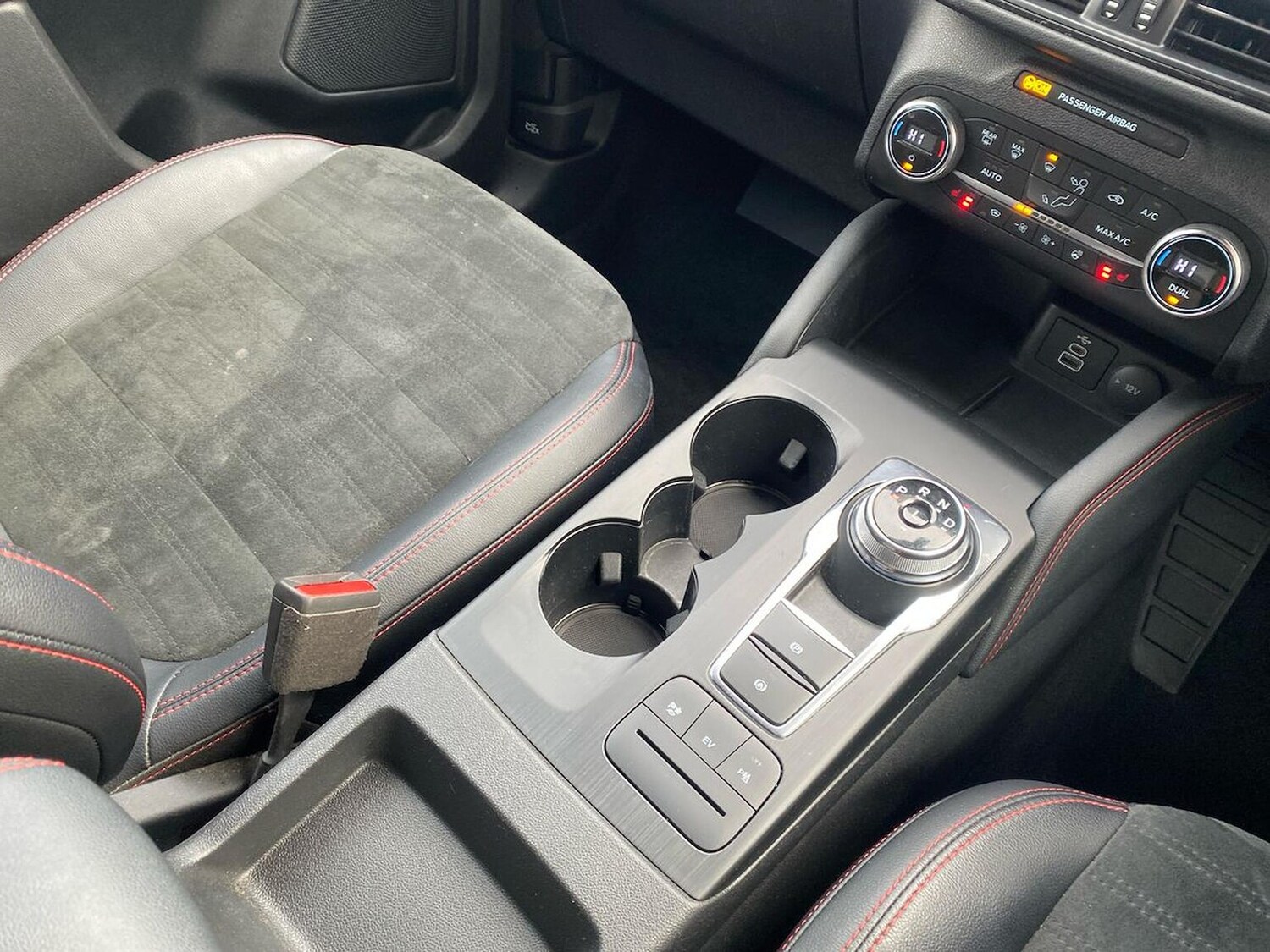 Used Ford Kuga 2022 for sale - 76650140: Photo 13