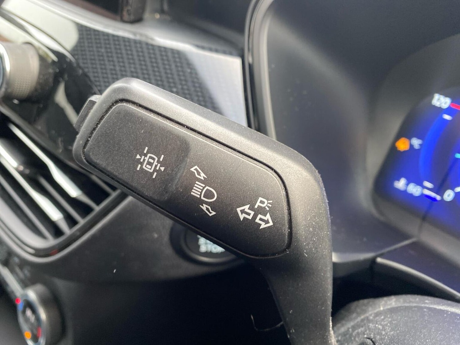 Used Ford Kuga 2022 for sale - 76650140: Photo 28