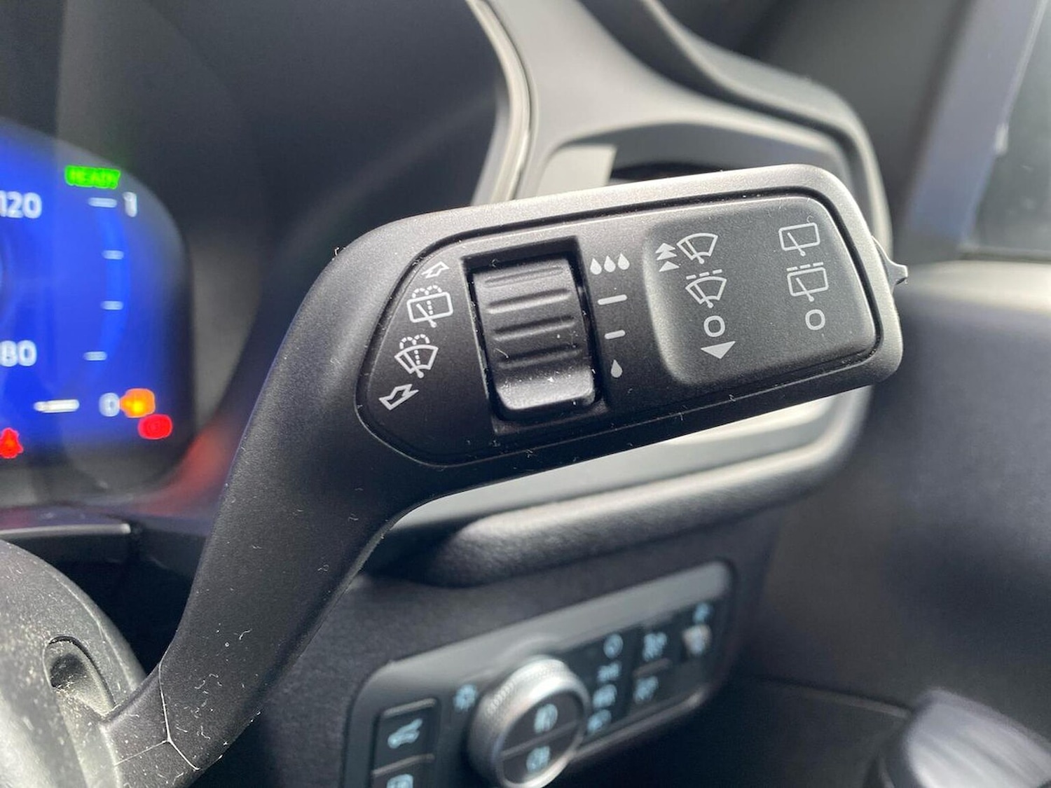 Used Ford Kuga 2022 for sale - 76650140: Photo 29