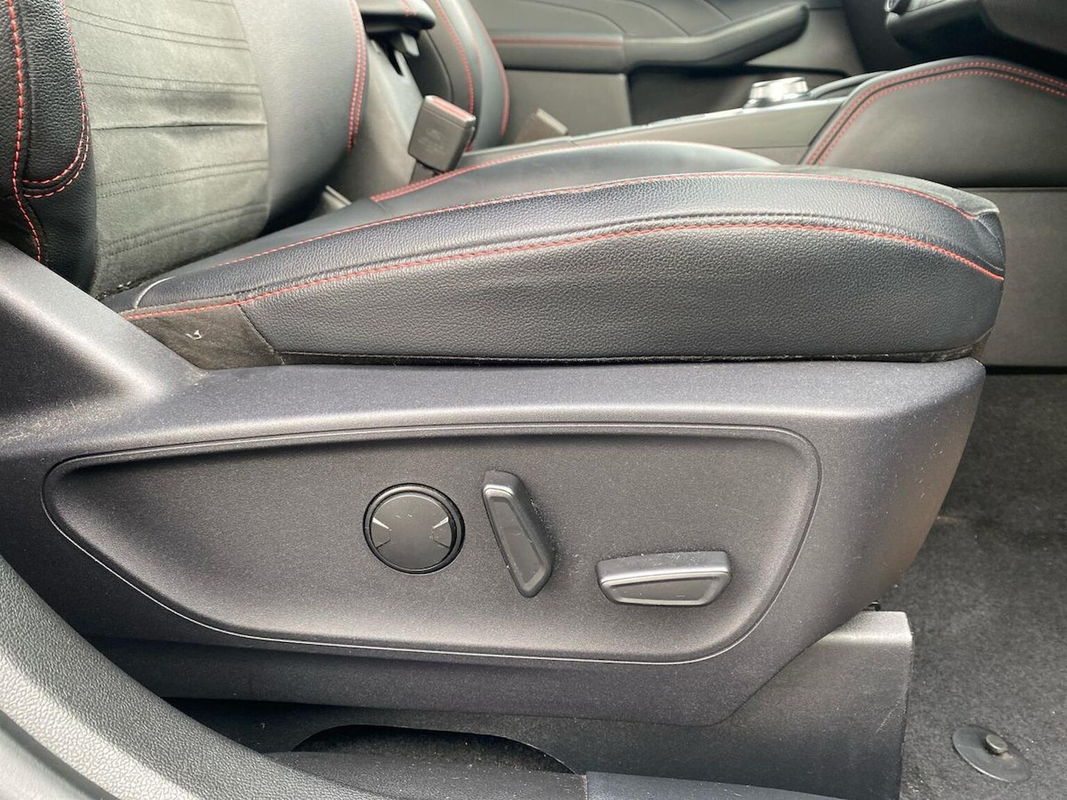 Used Ford Kuga 2022 for sale - 76650140: Photo 30